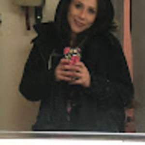 Meet your Posher, Alicia